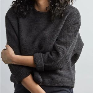 Jamie + the Jones heavyweight t sweater black